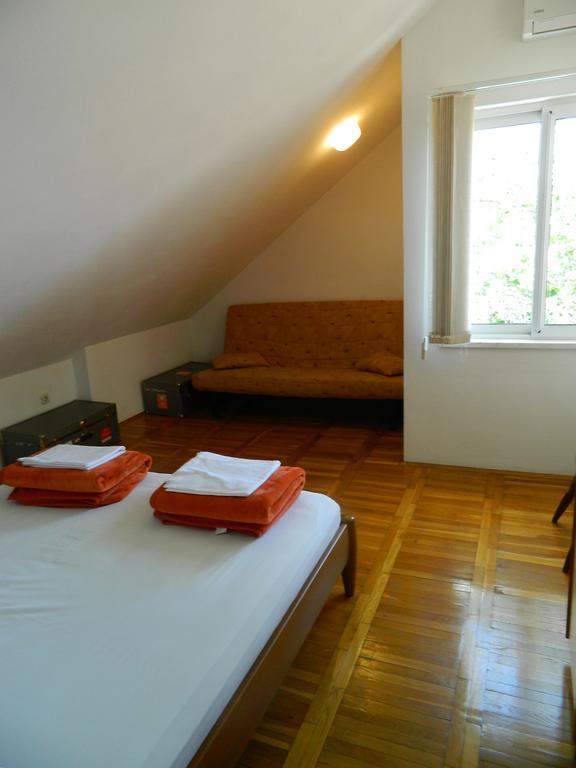 Apartments Ria Baška Voda Buitenkant foto